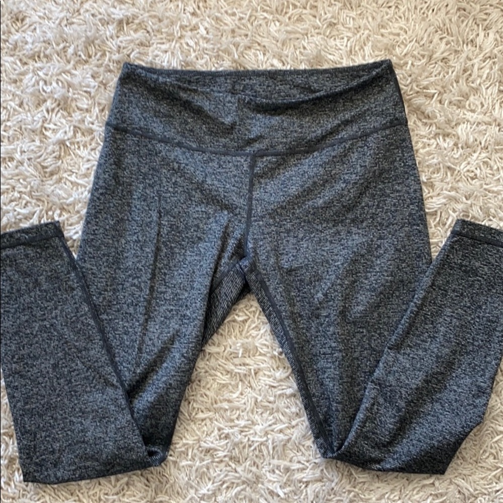 Zella stripe reversible live in stripe grey pants